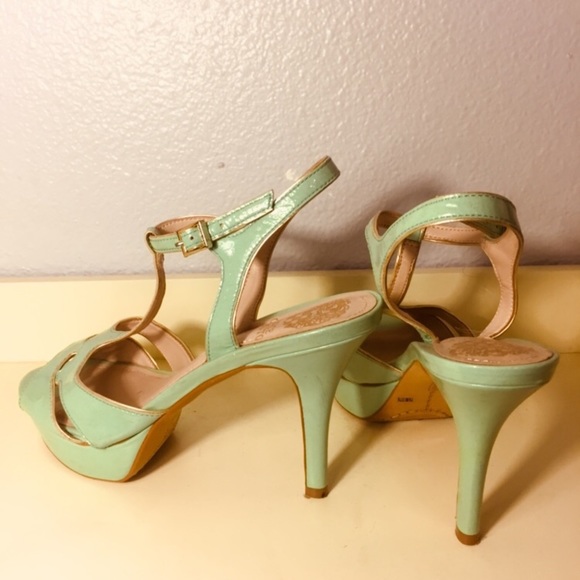 Vince Camuto High Heels - Picture 2 of 5